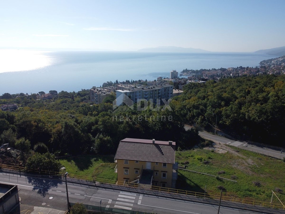 OPATIJA, POBRI - casa indipendente 580m2 con vista mare + giardino 3200m2