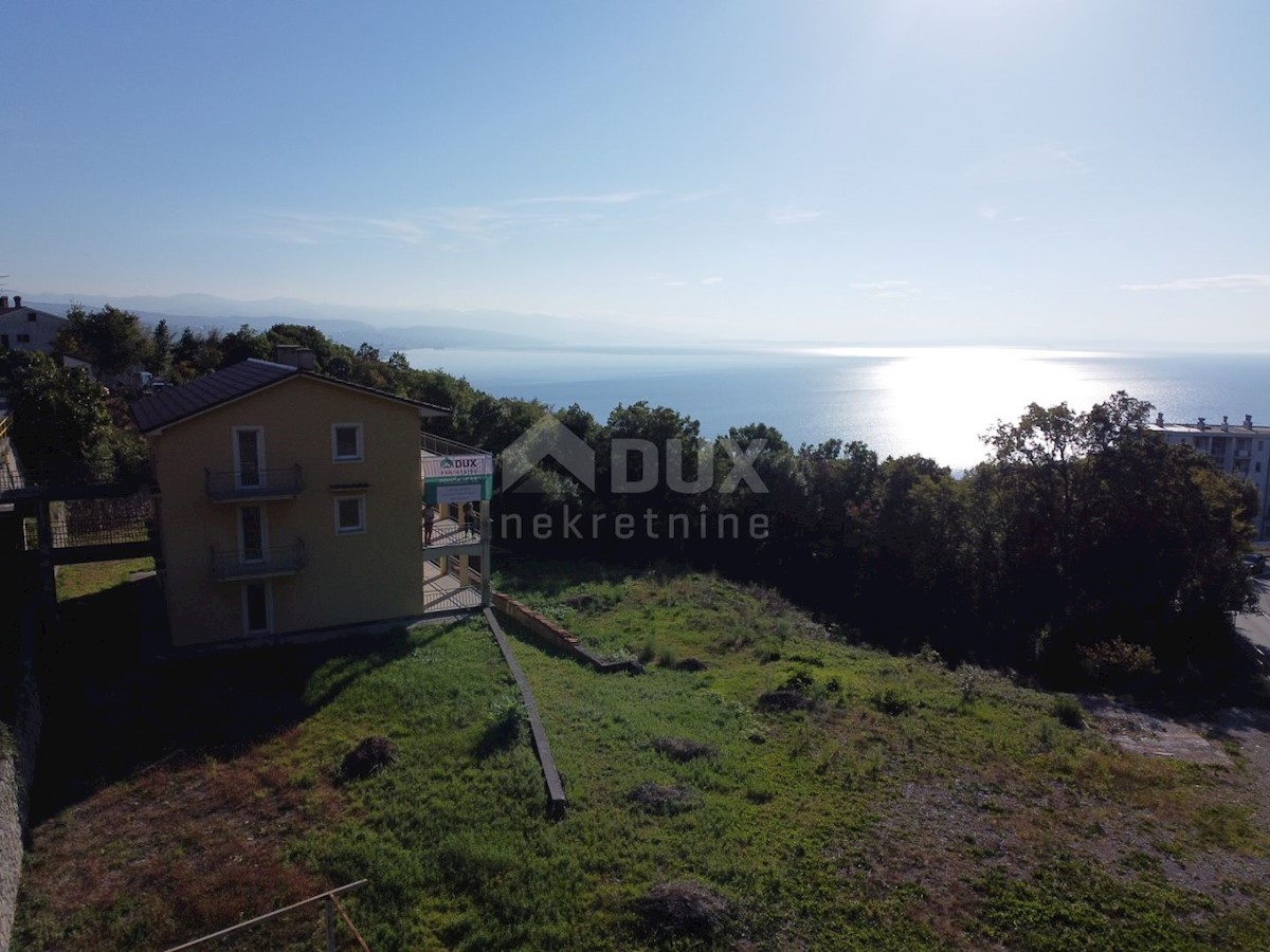 OPATIJA, POBRI - casa indipendente 580m2 con vista mare + giardino 3200m2