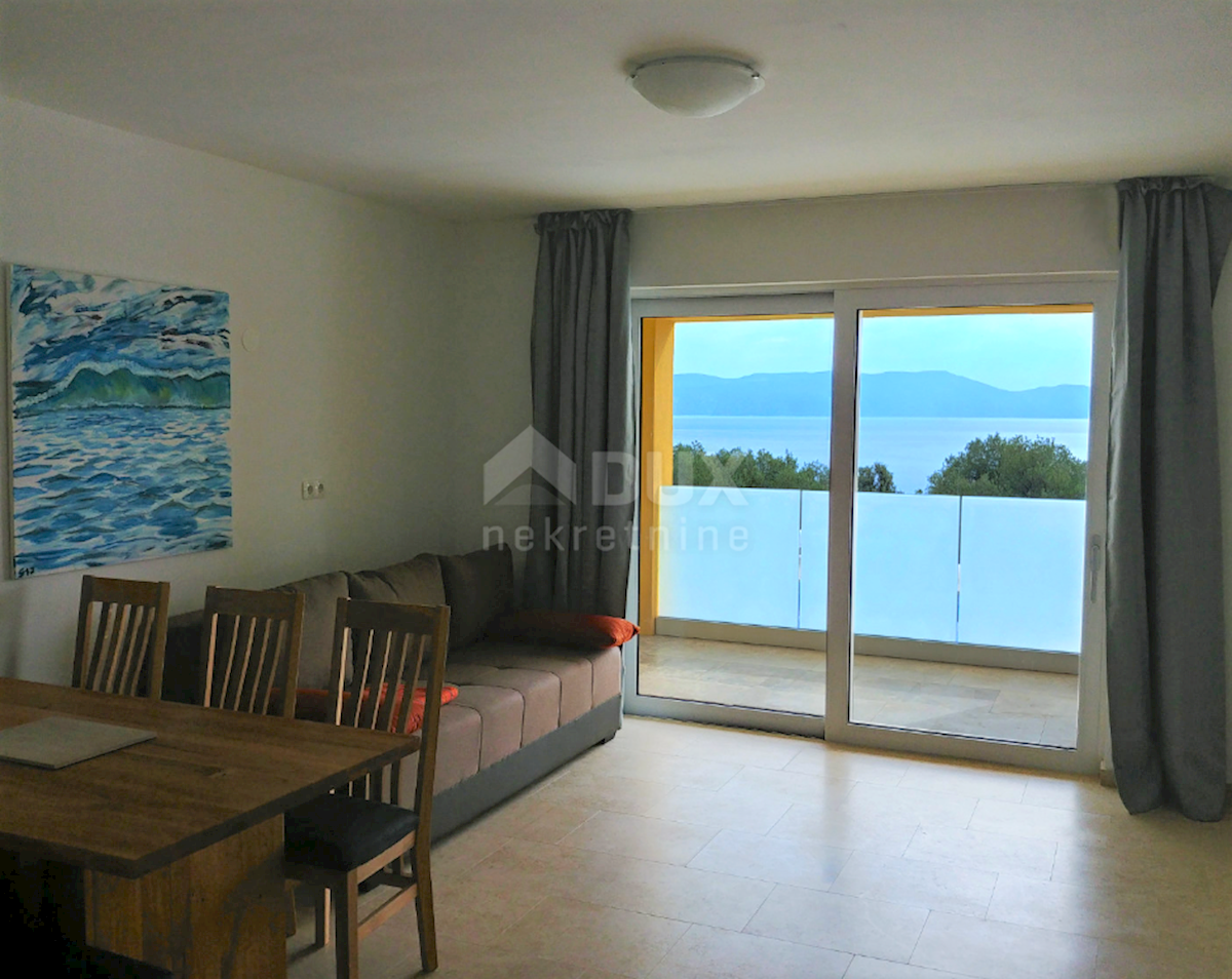 ISTRIA, RABAC - Palazzina con vista mare