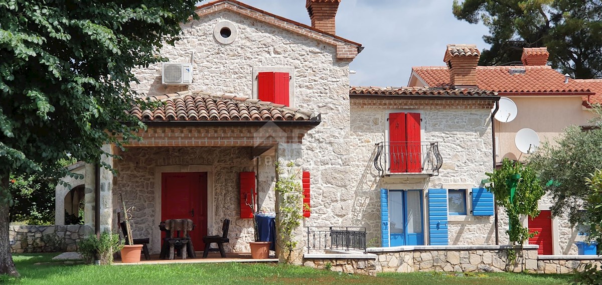 ISTRIA, KRŠAN - Una bellezza di pietra con piscina