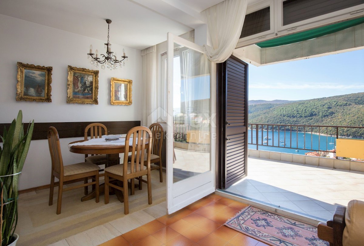 ISTRIA, RABAC - Casa con vista mare, a 200 m dal mare