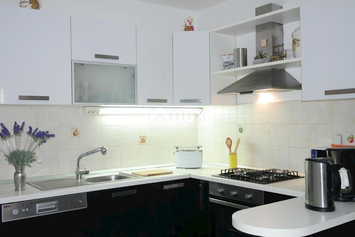 Casa Centar, Pula, 250m2