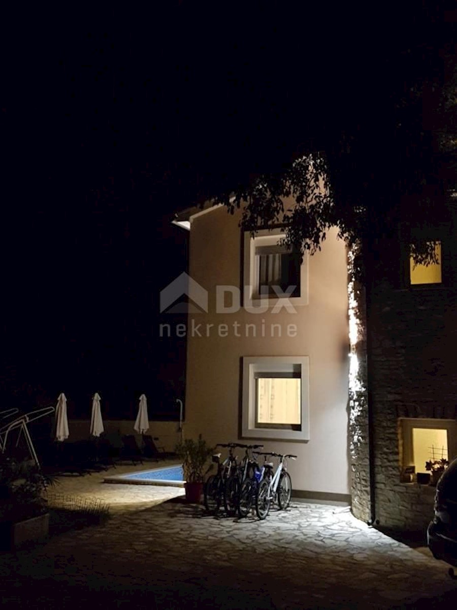 Casa Centar, Pula, 250m2