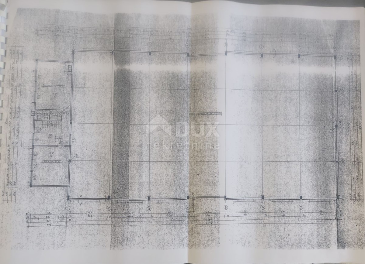 MATULJI, JURDANI, RUPA - terreno edificabile di 9000m2 con EDIFICAZIONE. PERMESSO per un edificio residenziale e commerciale