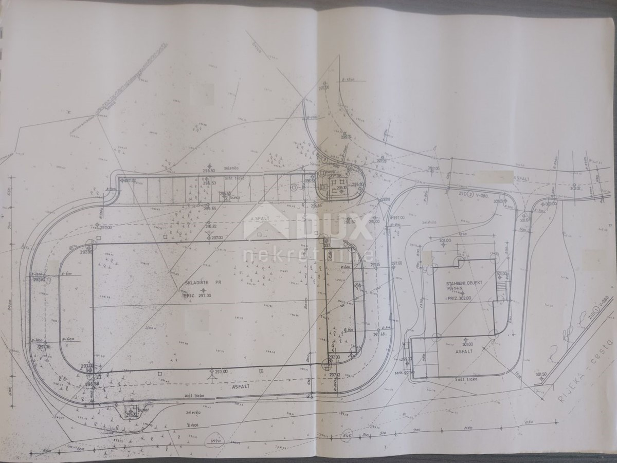 MATULJI, JURDANI, RUPA - terreno edificabile di 9000m2 con EDIFICAZIONE. PERMESSO per un edificio residenziale e commerciale