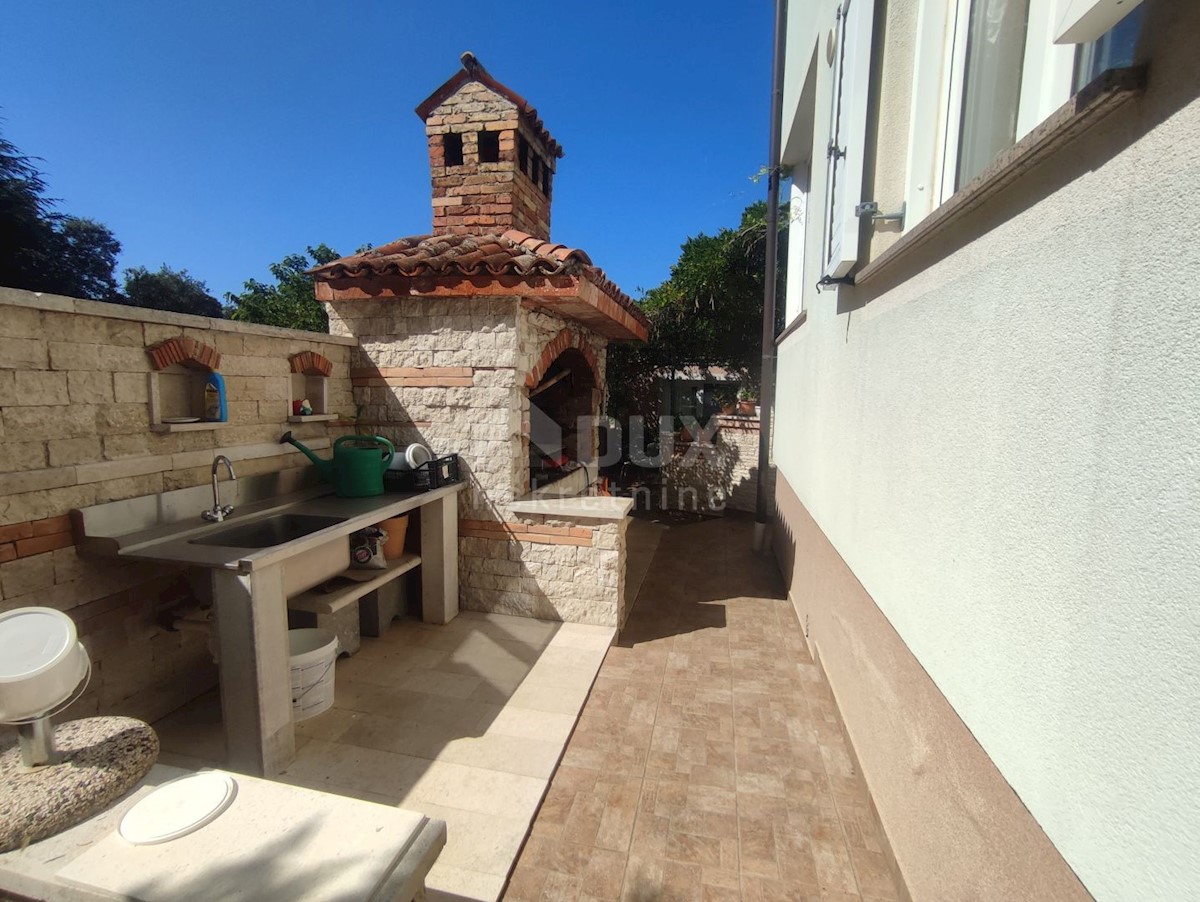 ISTRIA FASANA - Palazzina con vista mare, 360m2