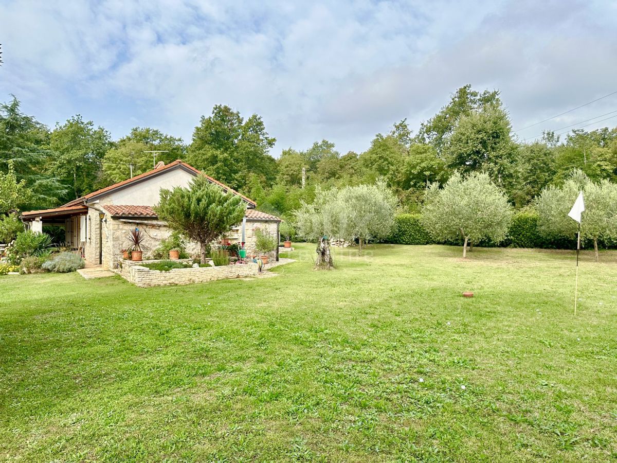 UMAGO, DINTORNI - Idilliaca casa isolata, vicino al mare