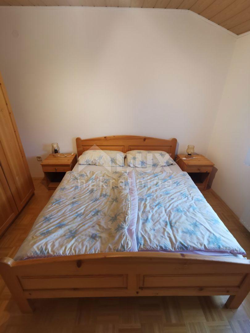 ISOLA DI KRK, MALINSKA (dintorni) - Casa indipendente con due appartamenti