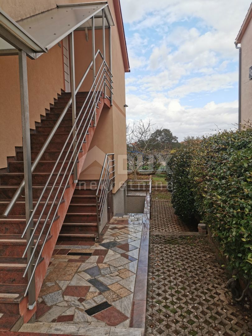ISOLA DI KRK, MALINSKA (dintorni) - Casa indipendente con due appartamenti