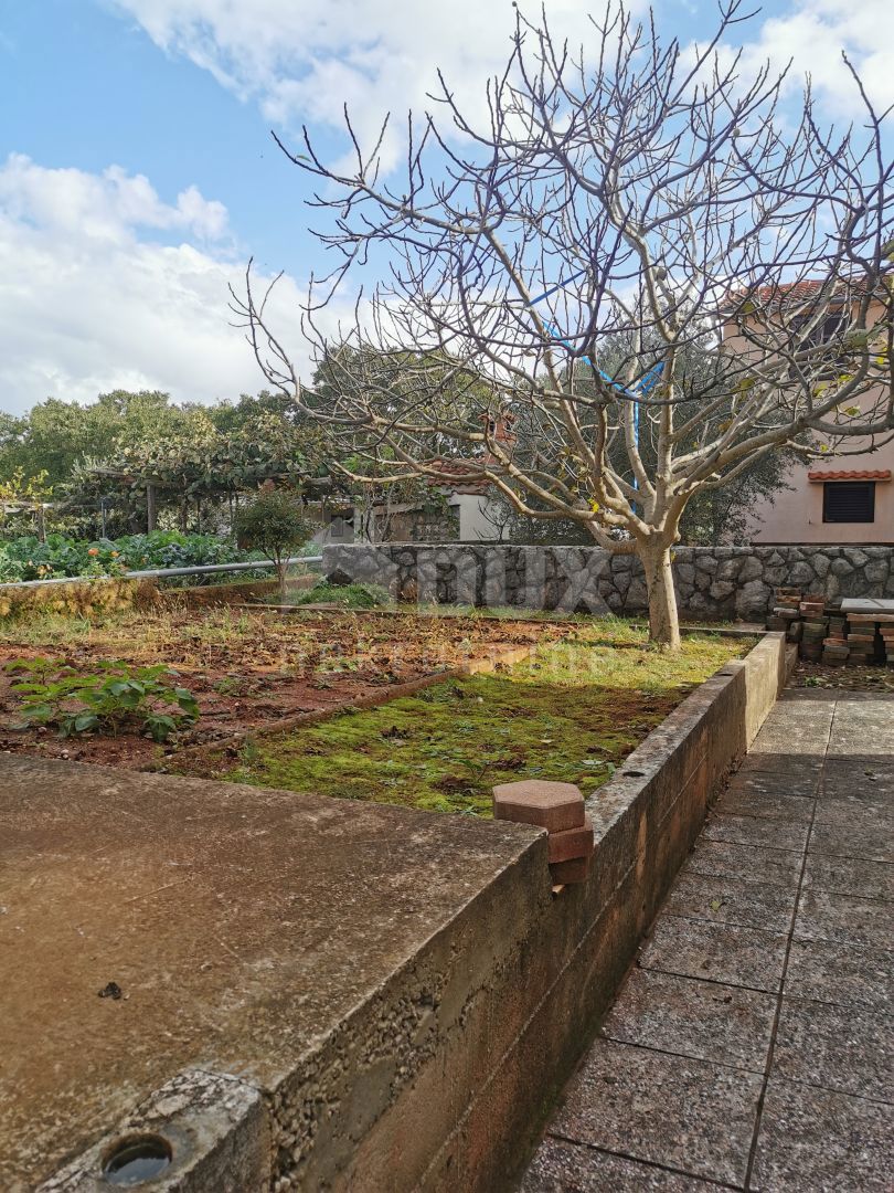 ISOLA DI KRK, MALINSKA (dintorni) - Casa indipendente con due appartamenti