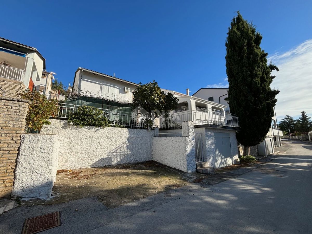 PAKOŠTANE, DRAGE - Palazzina con vista sul mare