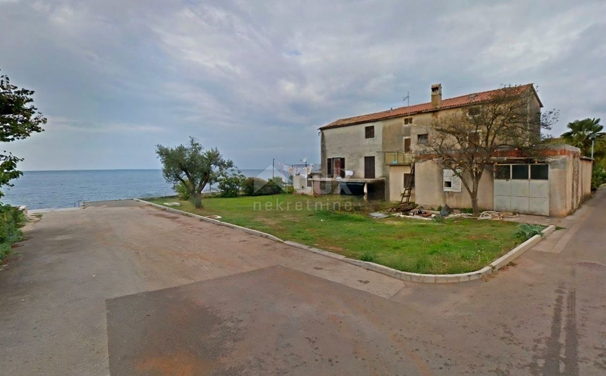 ISTRIA, NOVIGRAD - Casa al mare