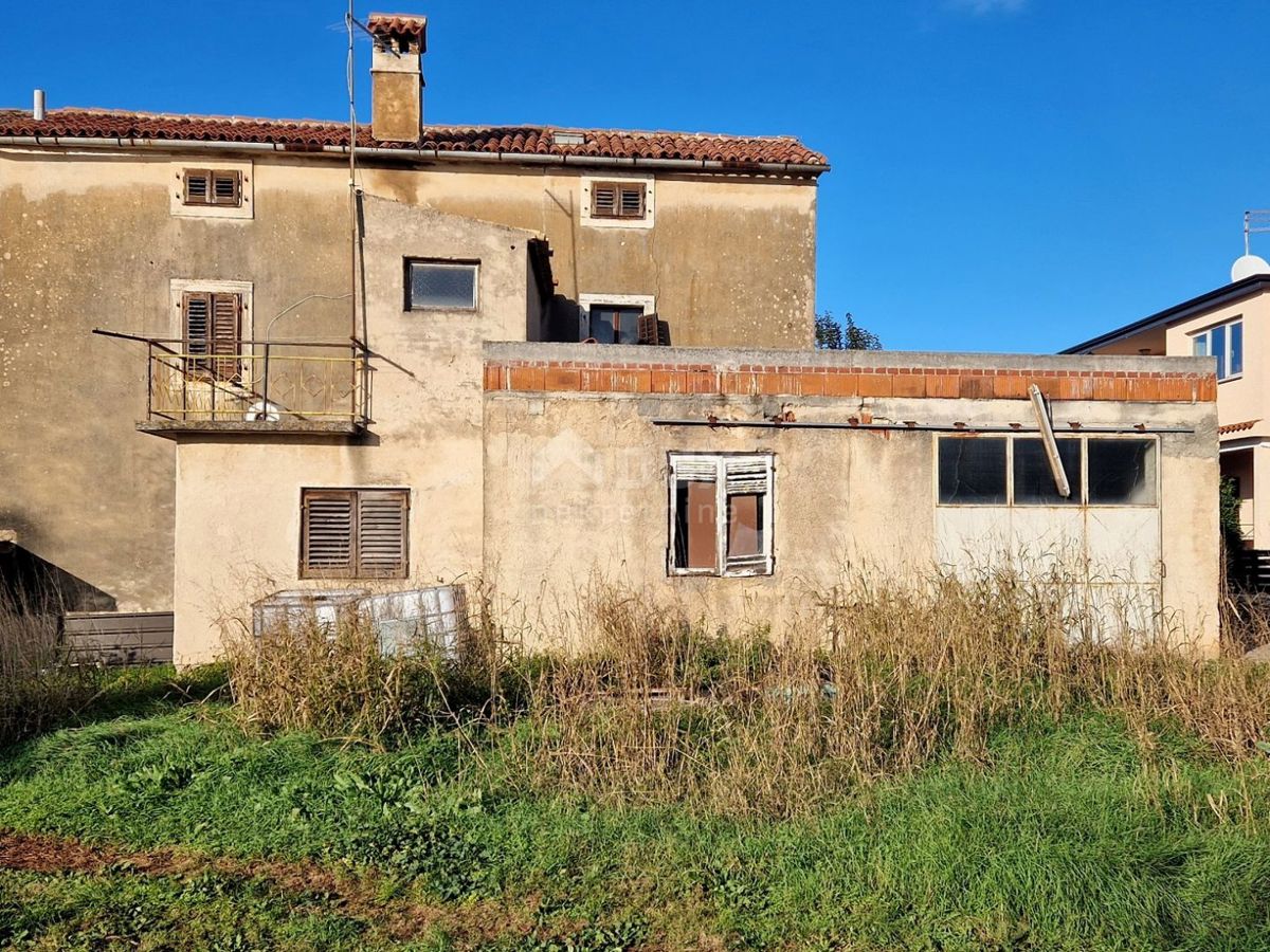 ISTRIA, NOVIGRAD - Casa al mare