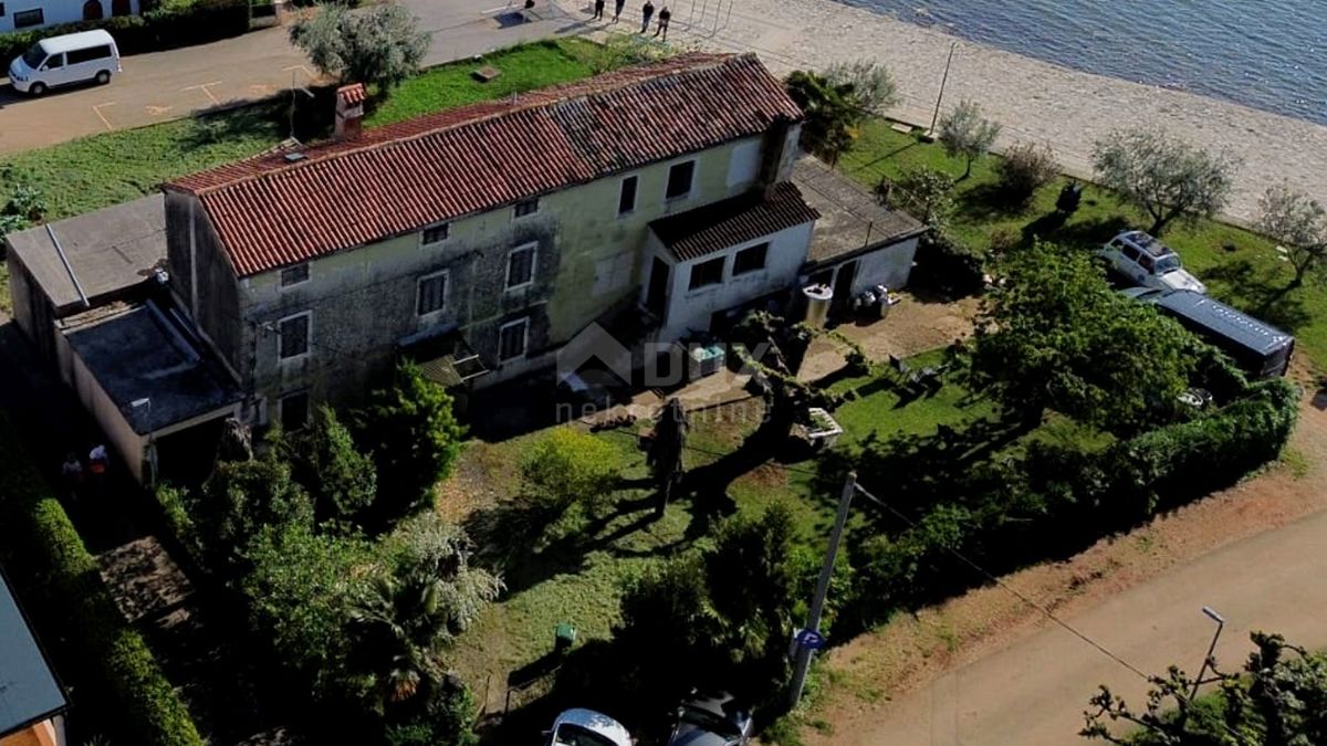 ISTRIA, NOVIGRAD - Casa al mare