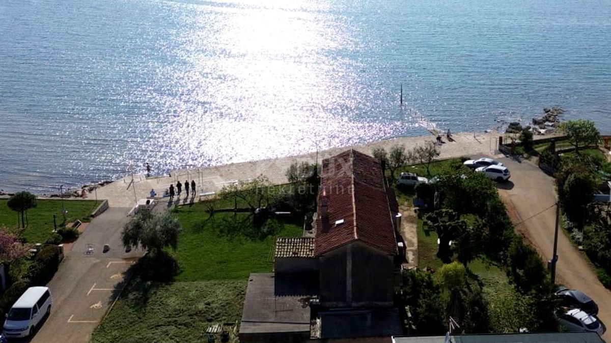 ISTRIA, NOVIGRAD - Casa al mare