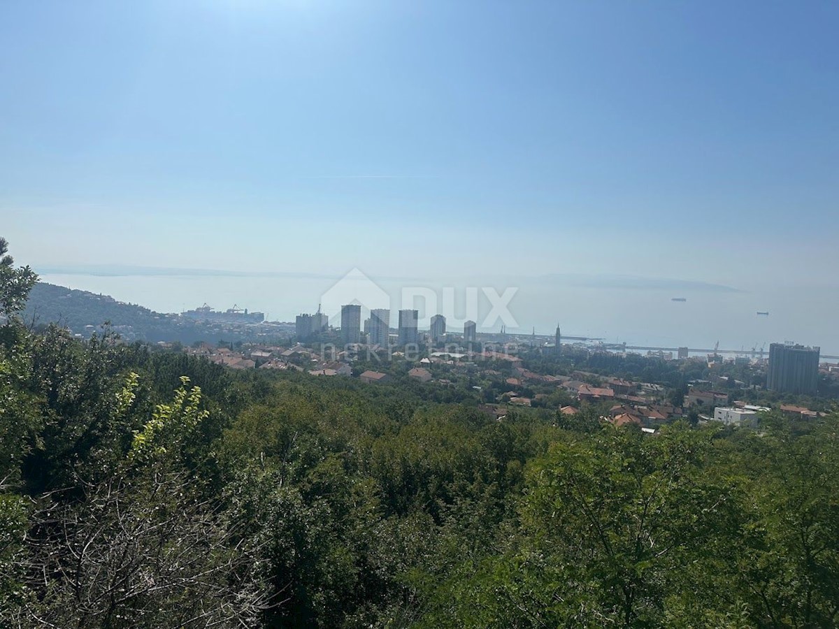 RIJEKA, KOZALA - terreno edificabile di 4000m2 con vista panoramica sul mare