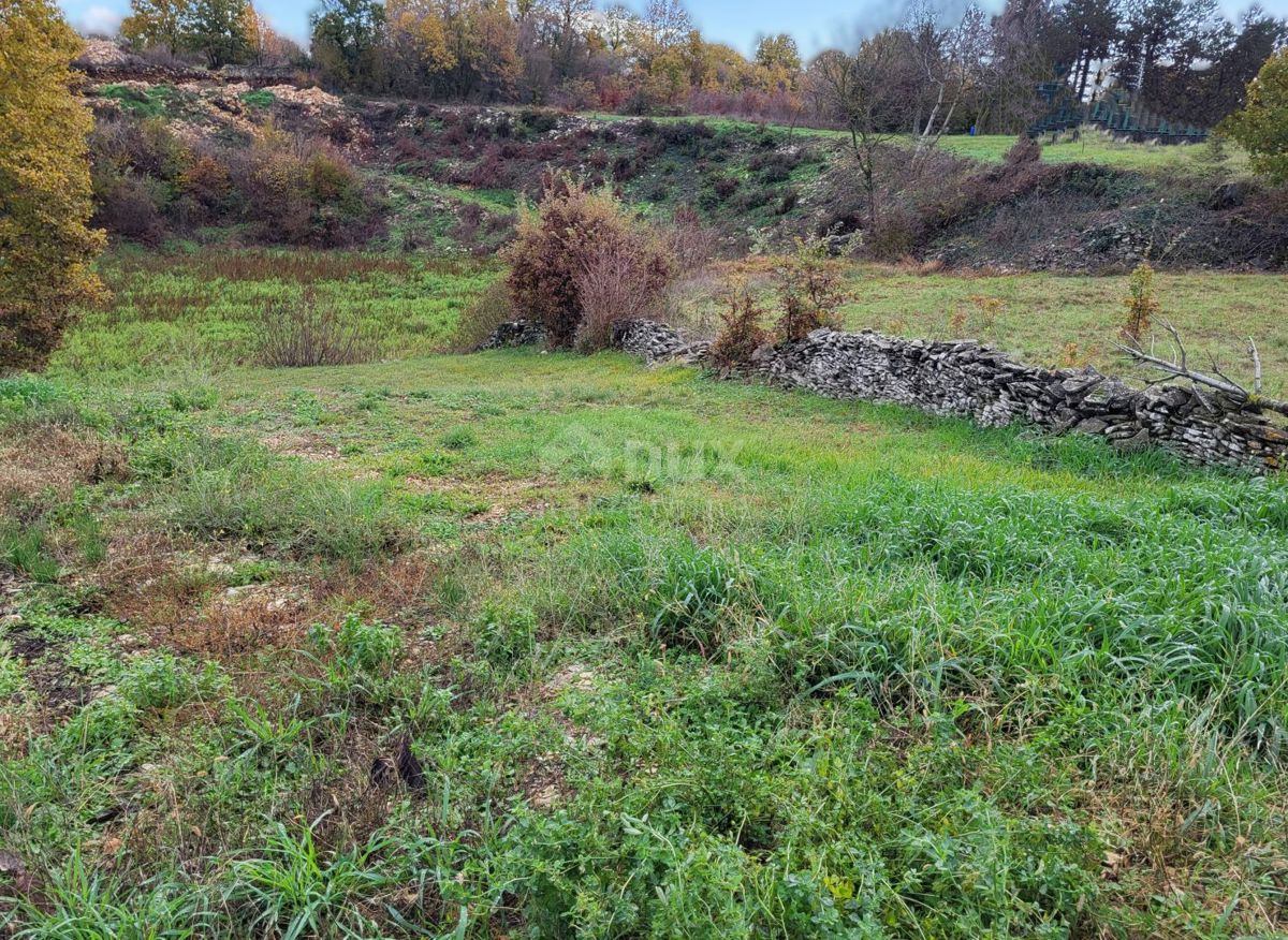 Terreno Kanfanar, 979m2