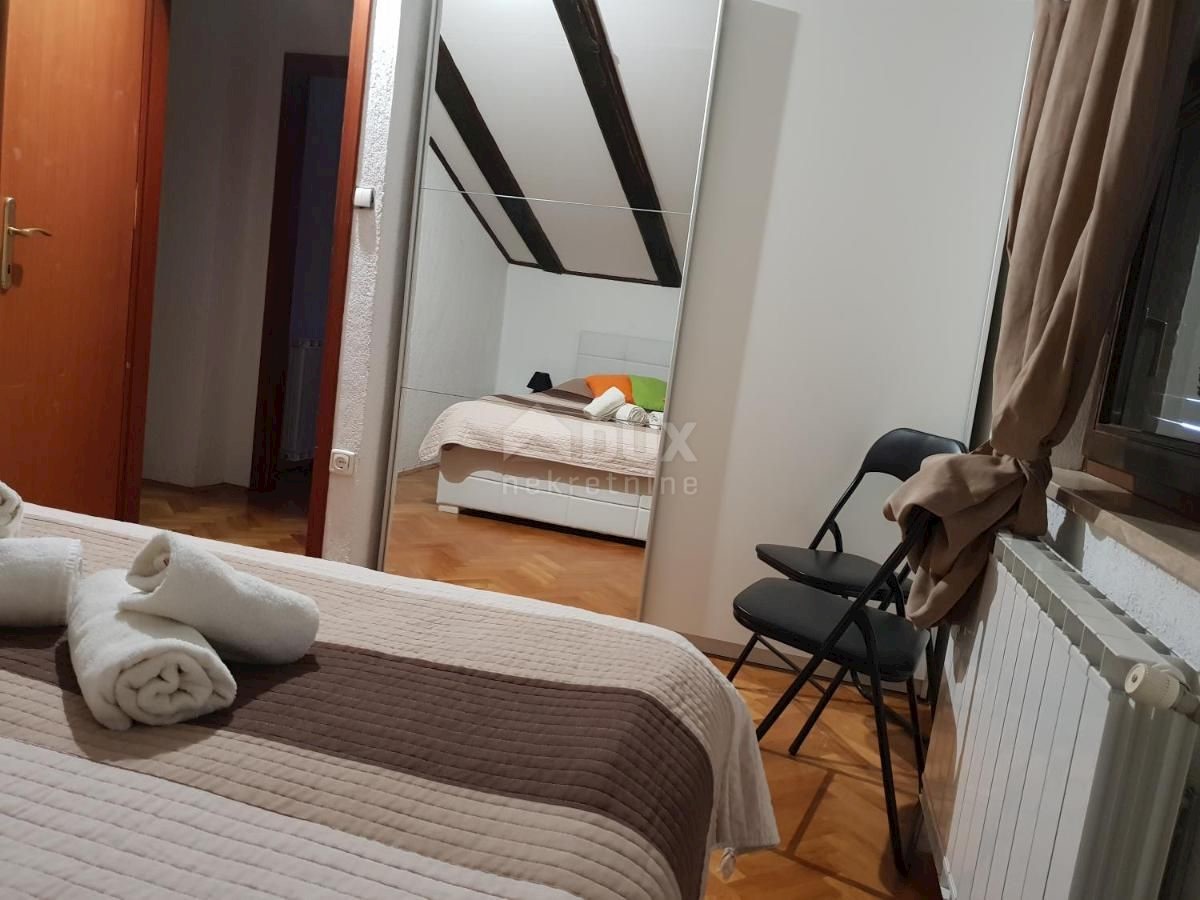 OPATIJA - parte di una casa con vista mare con 2 appartamenti e 1 appartamento