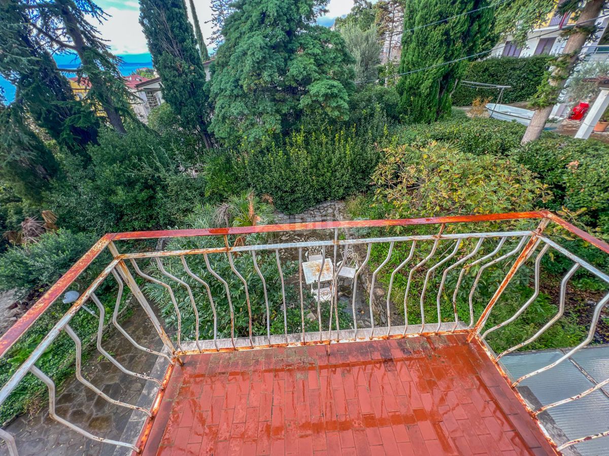 CRIKVENICA, SELCE - casa più grande con giardino a 200 metri dal mare con vista mare