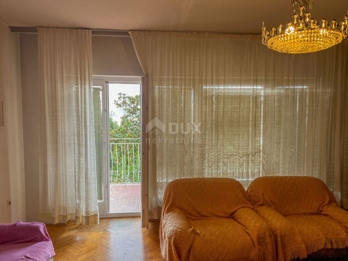 CRIKVENICA, SELCE - casa più grande con giardino a 200 metri dal mare con vista mare