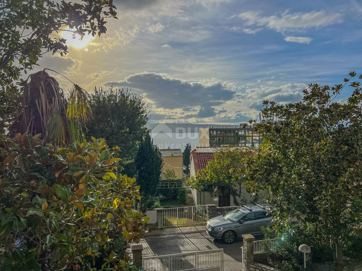 CRIKVENICA, SELCE - casa più grande con giardino a 200 metri dal mare con vista mare