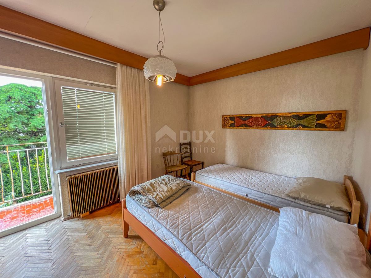 CRIKVENICA, SELCE - casa più grande con giardino a 200 metri dal mare con vista mare