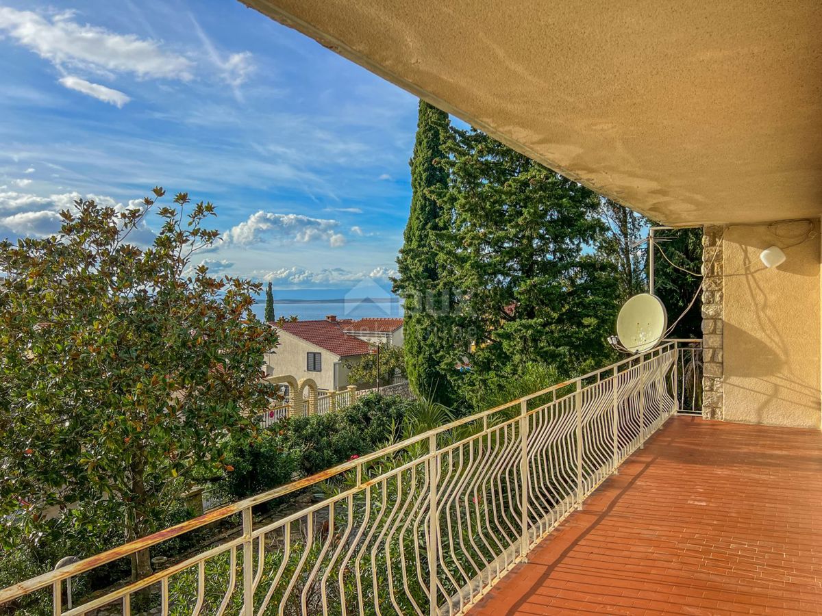 CRIKVENICA, SELCE - casa più grande con giardino a 200 metri dal mare con vista mare