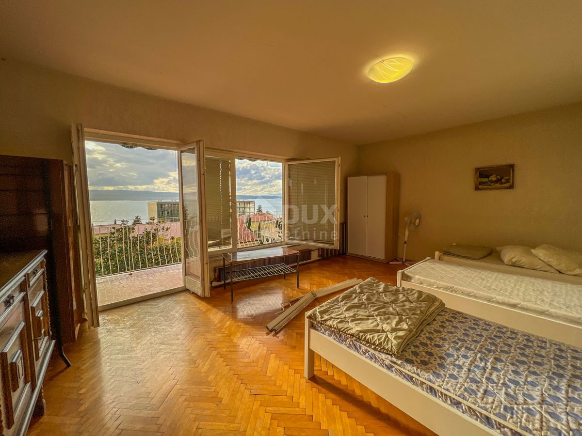 CRIKVENICA, SELCE - casa più grande con giardino a 200 metri dal mare con vista mare