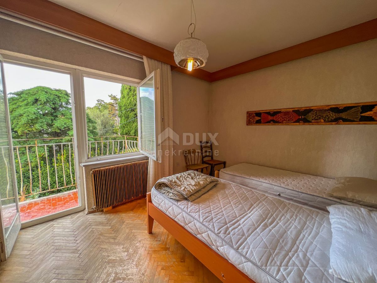 CRIKVENICA, SELCE - casa più grande con giardino a 200 metri dal mare con vista mare