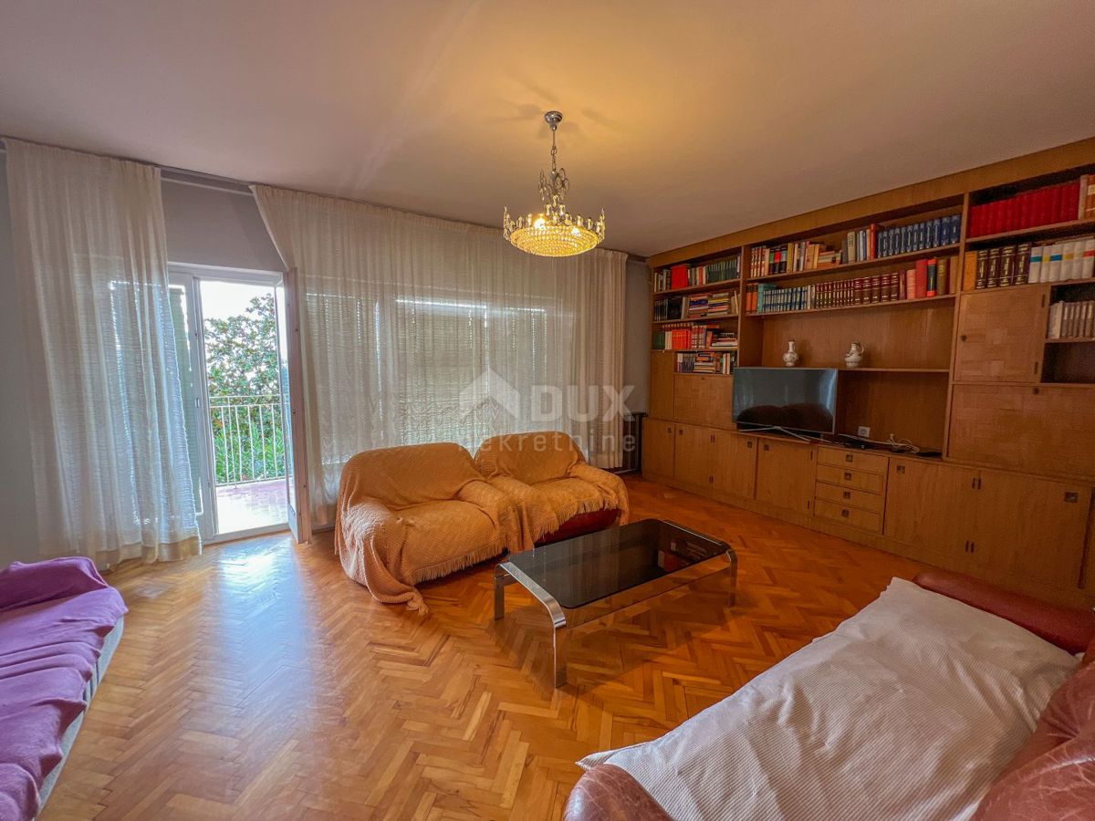 CRIKVENICA, SELCE - casa più grande con giardino a 200 metri dal mare con vista mare