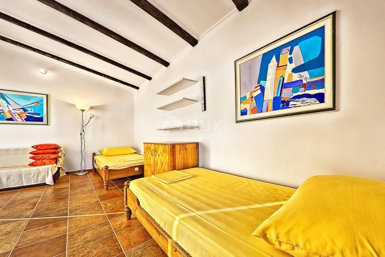 RAB, SUPETARSKA DRAGA - Villa a 50 metri dal mare