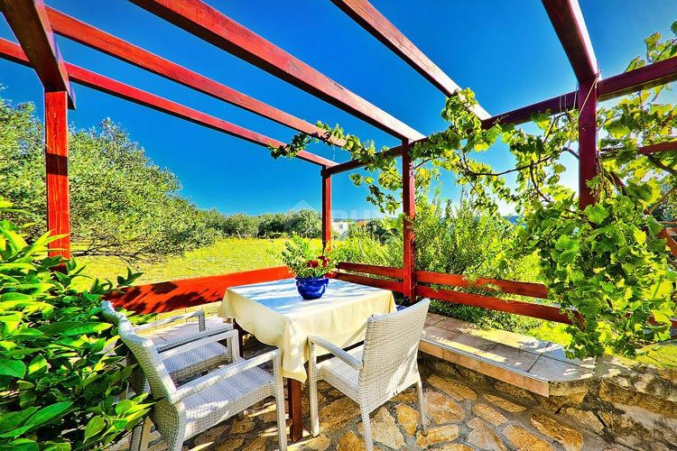 RAB, SUPETARSKA DRAGA - Villa a 50 metri dal mare