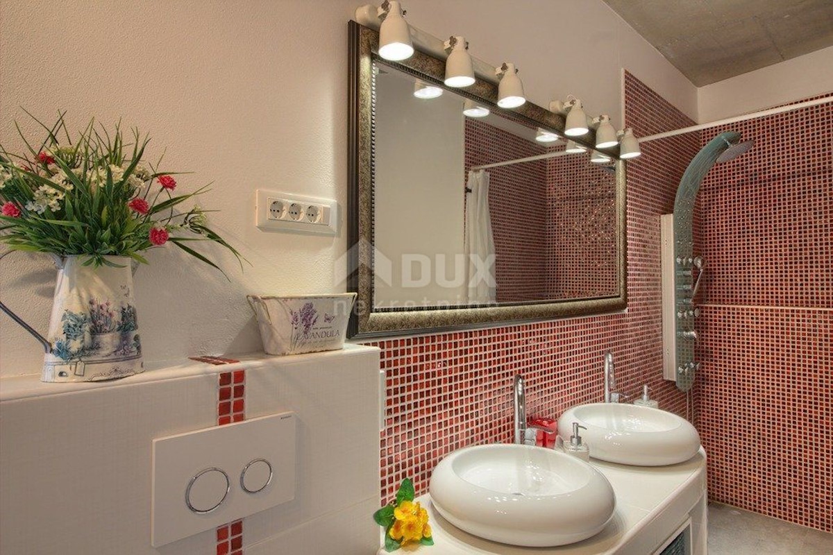 ISTRIA MARČANA - Villa moderna con piscina