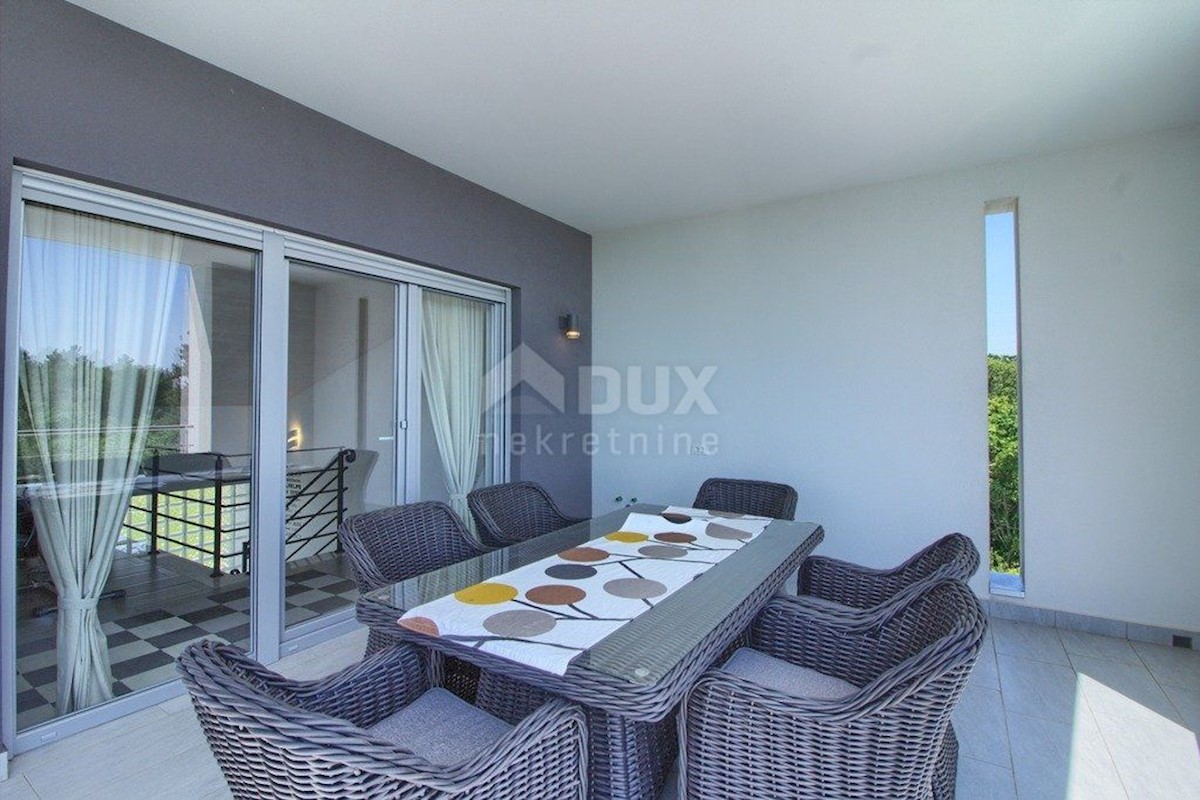 ISTRIA MARČANA - Villa moderna con piscina