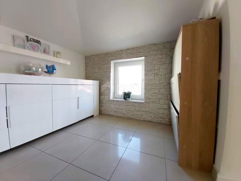 Appartamento Krnjevo, Rijeka, 78m2