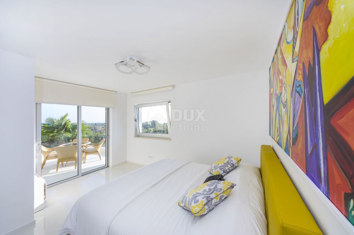 NOVALJA, POTOČNICA - Villa di lusso su una bellissima proprietà 