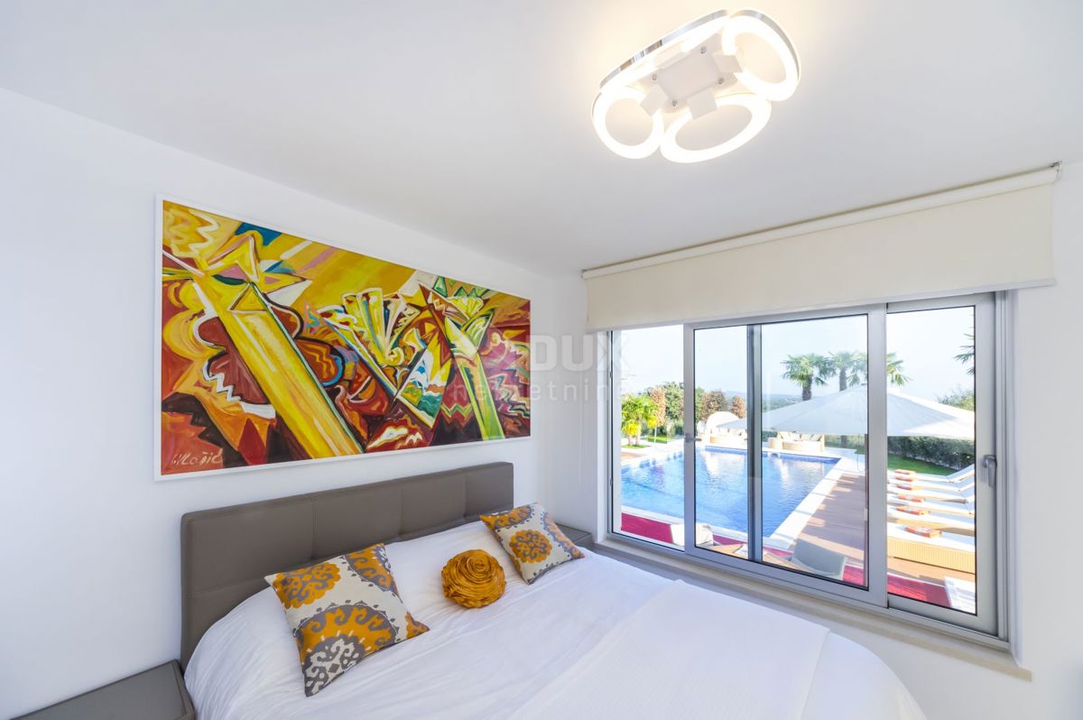 NOVALJA, POTOČNICA - Villa di lusso su una bellissima proprietà 