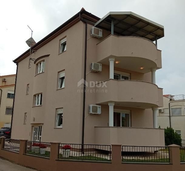 ISTRIA, MEDULINO - Casa con 6 appartamenti a 400 metri dal mare