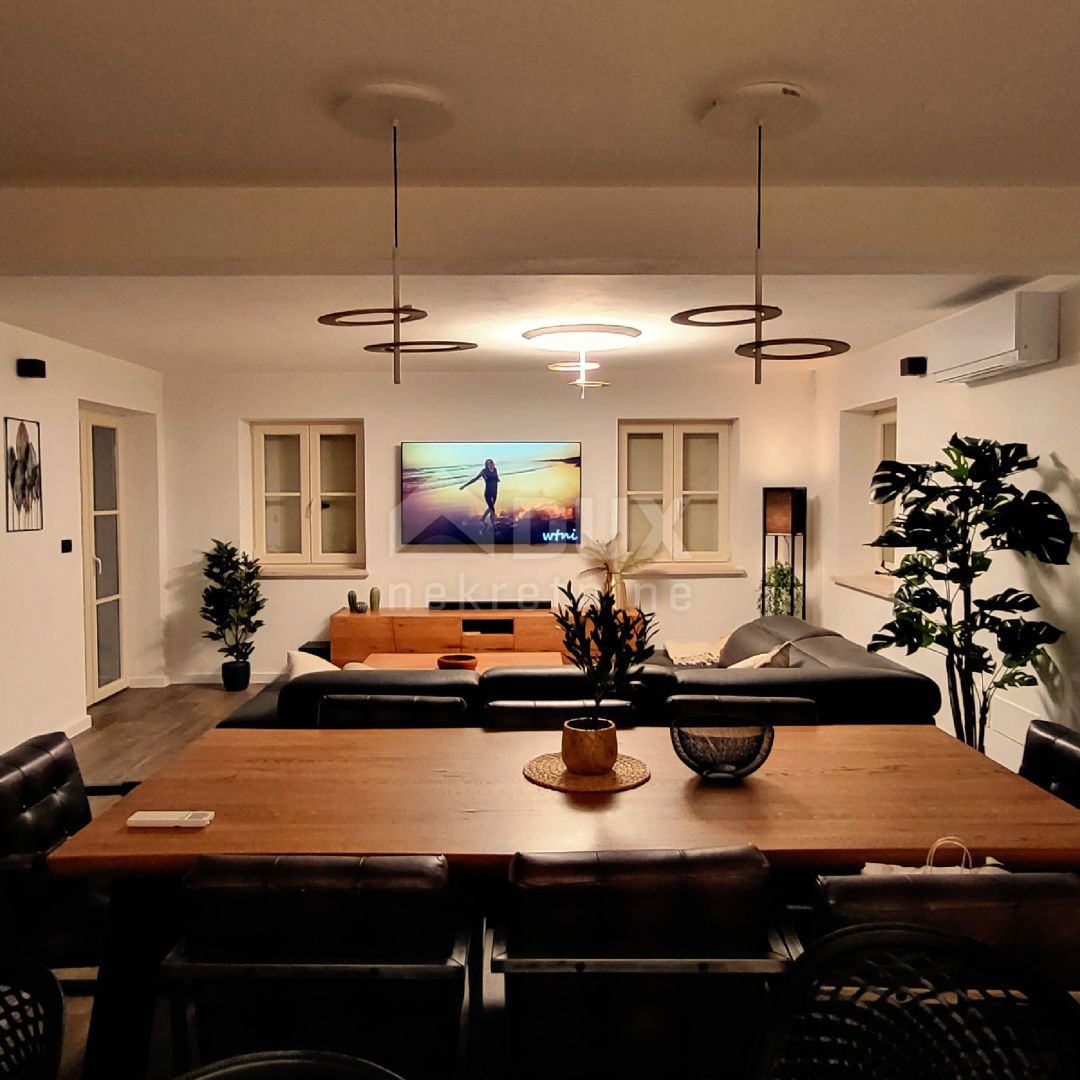 Casa Momjan, Buje, 334m2