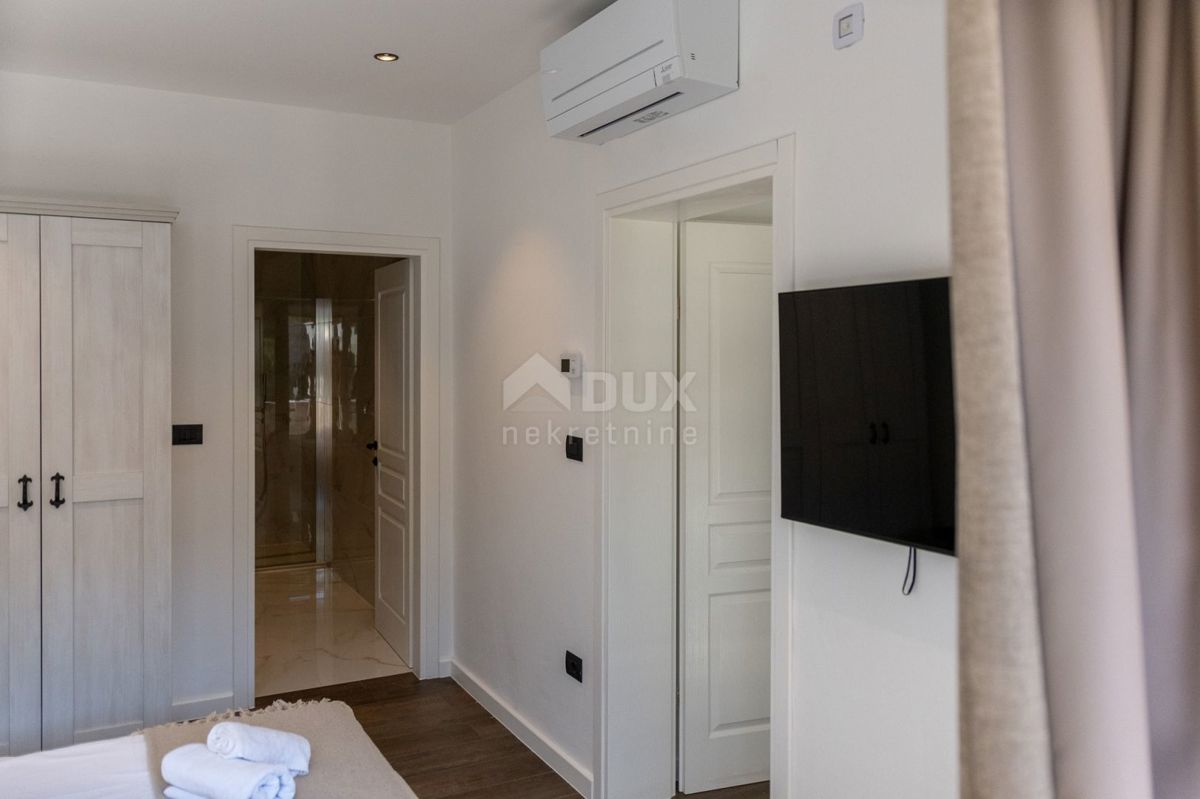 Casa Momjan, Buje, 334m2