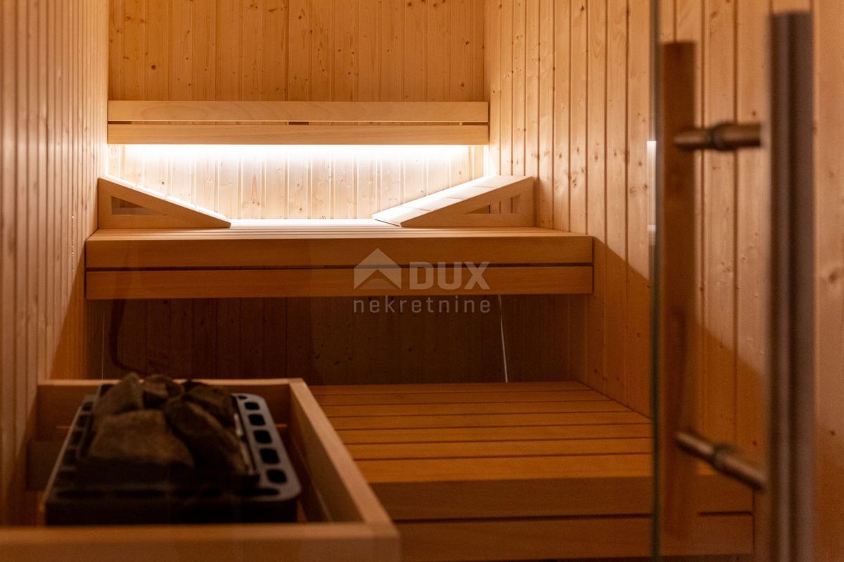 Casa Momjan, Buje, 334m2