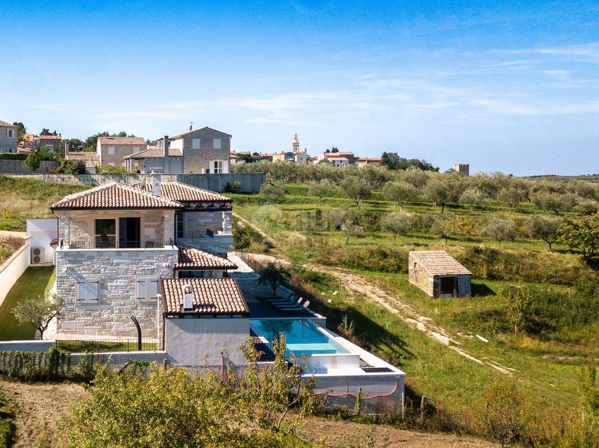 Casa Momjan, Buje, 334m2