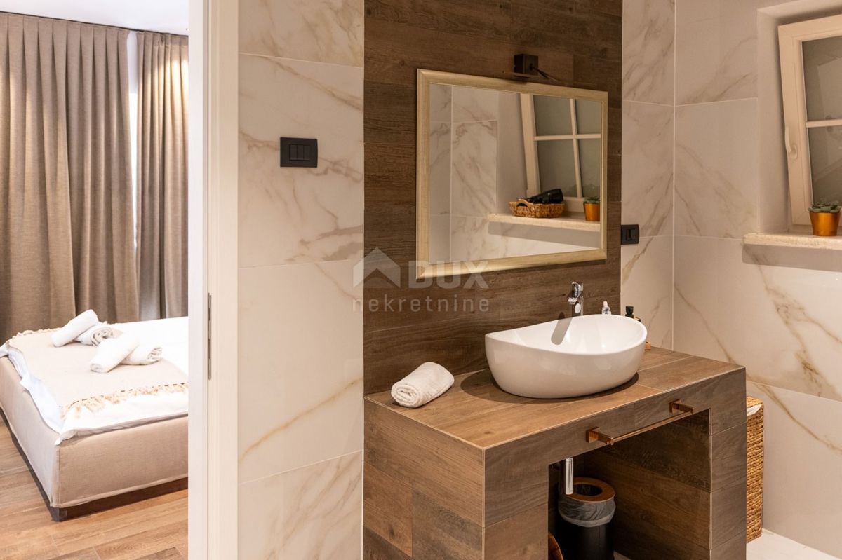 Casa Momjan, Buje, 334m2