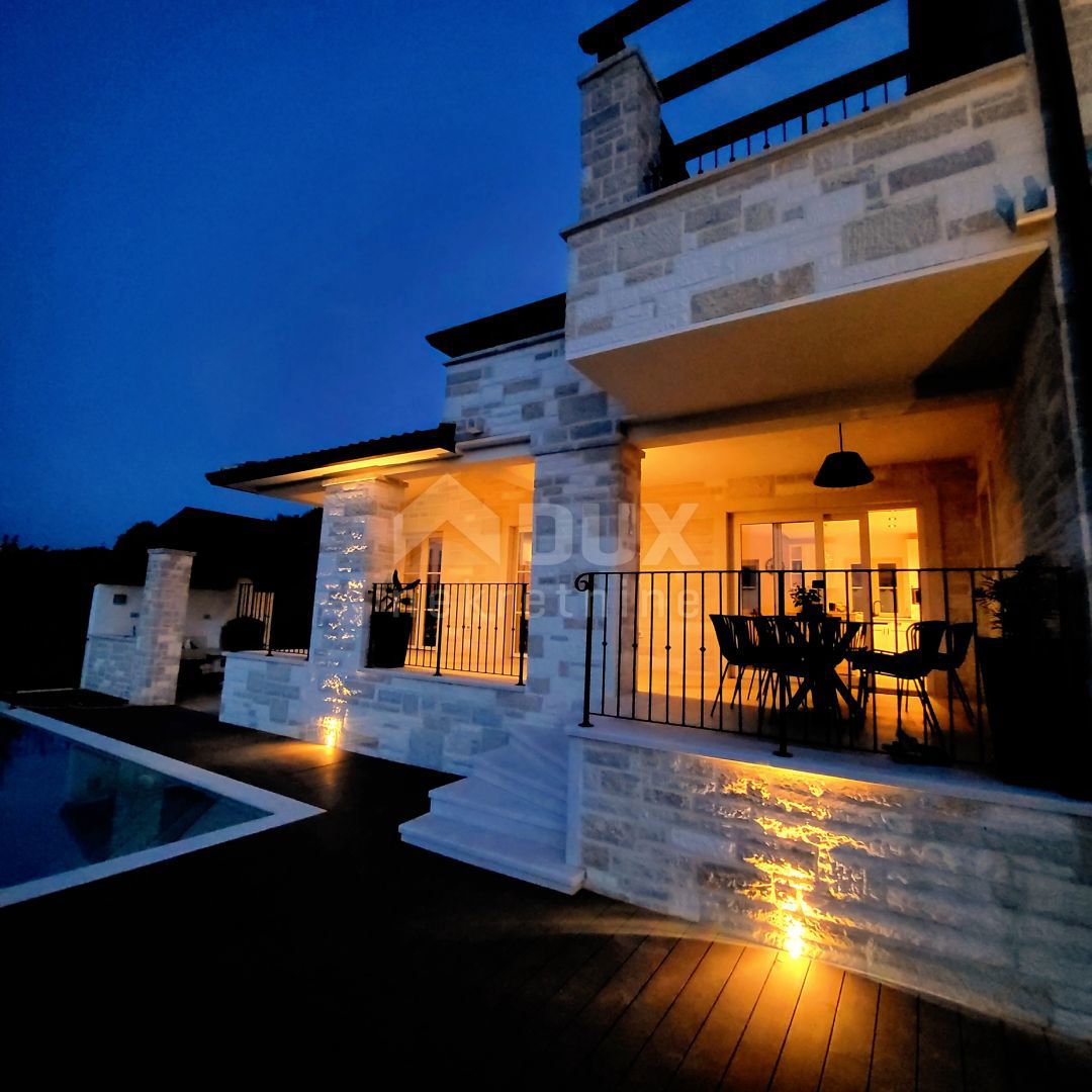 Casa Momjan, Buje, 334m2