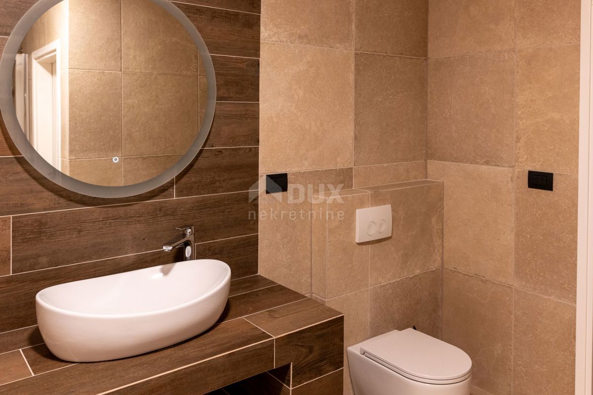 Casa Momjan, Buje, 334m2