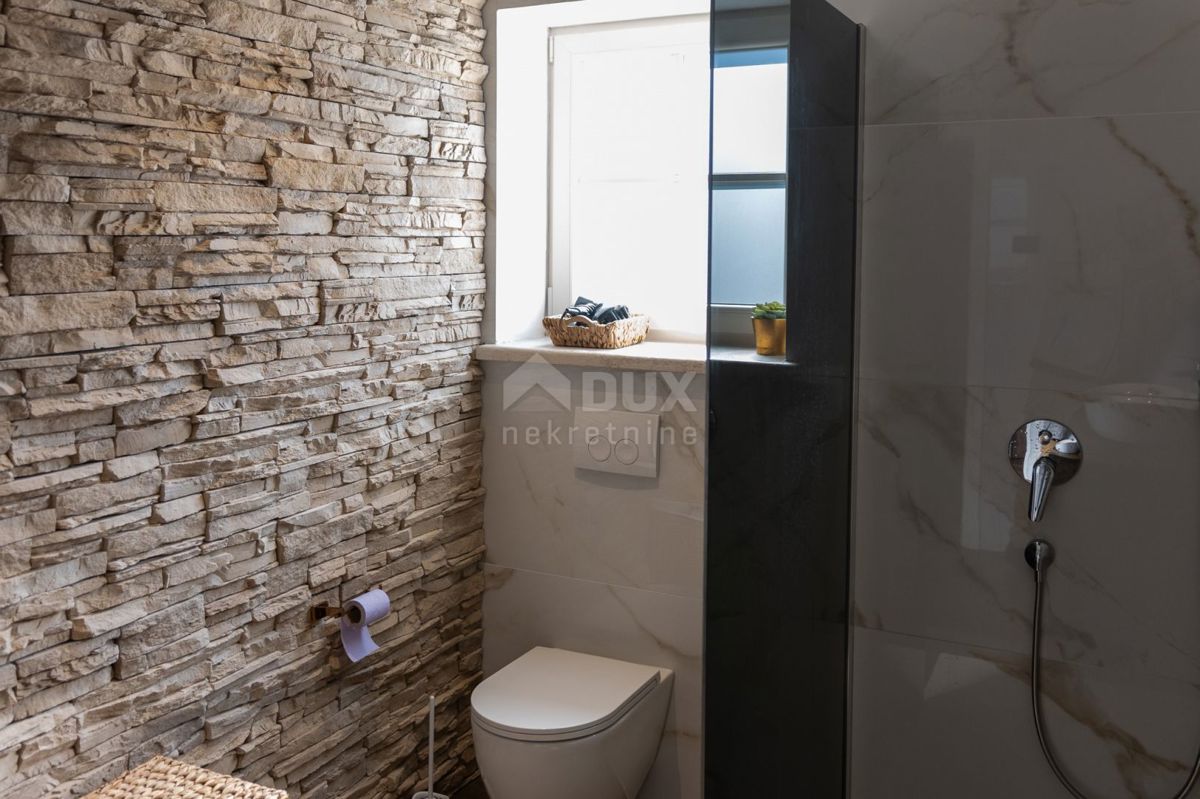 Casa Momjan, Buje, 334m2