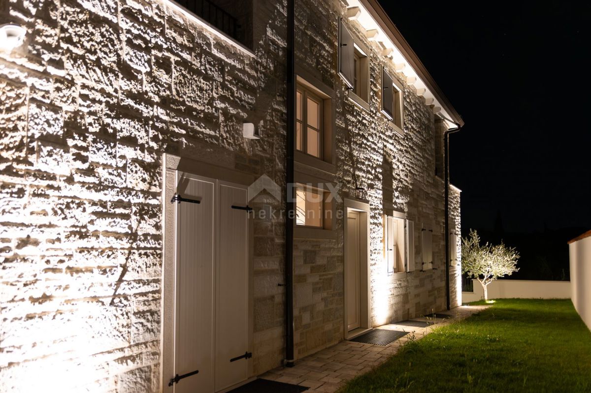 Casa Momjan, Buje, 334m2