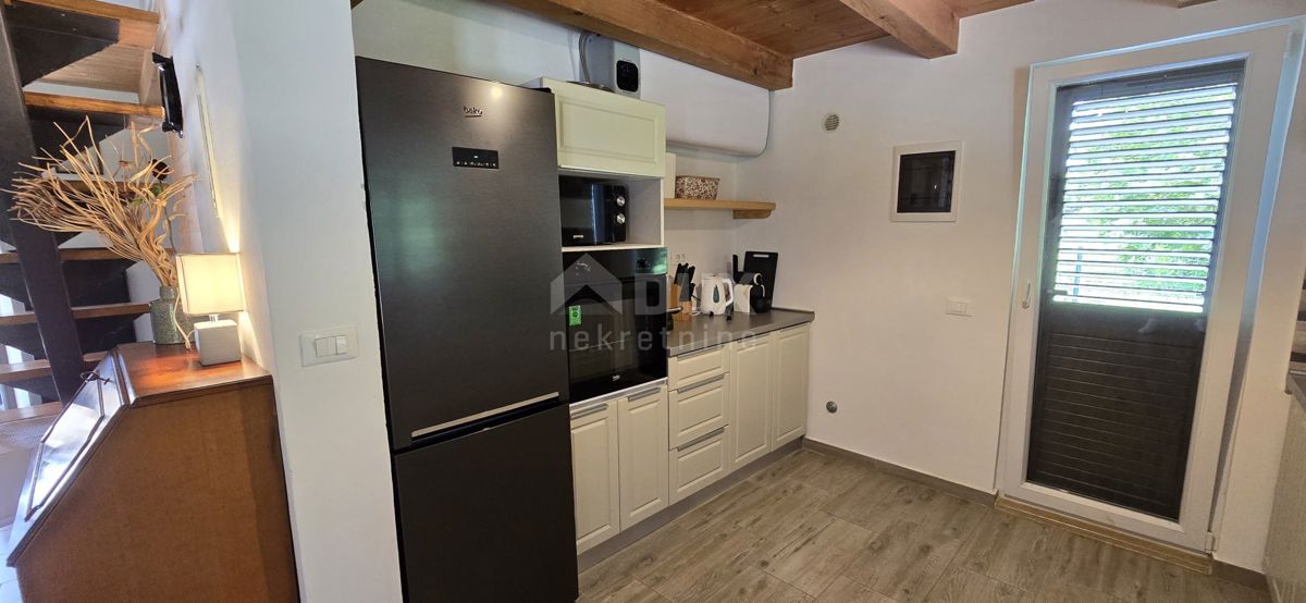 ISTRIA, ŽMINJ - Casa vacanze isolata con piscina e jacuzzi 