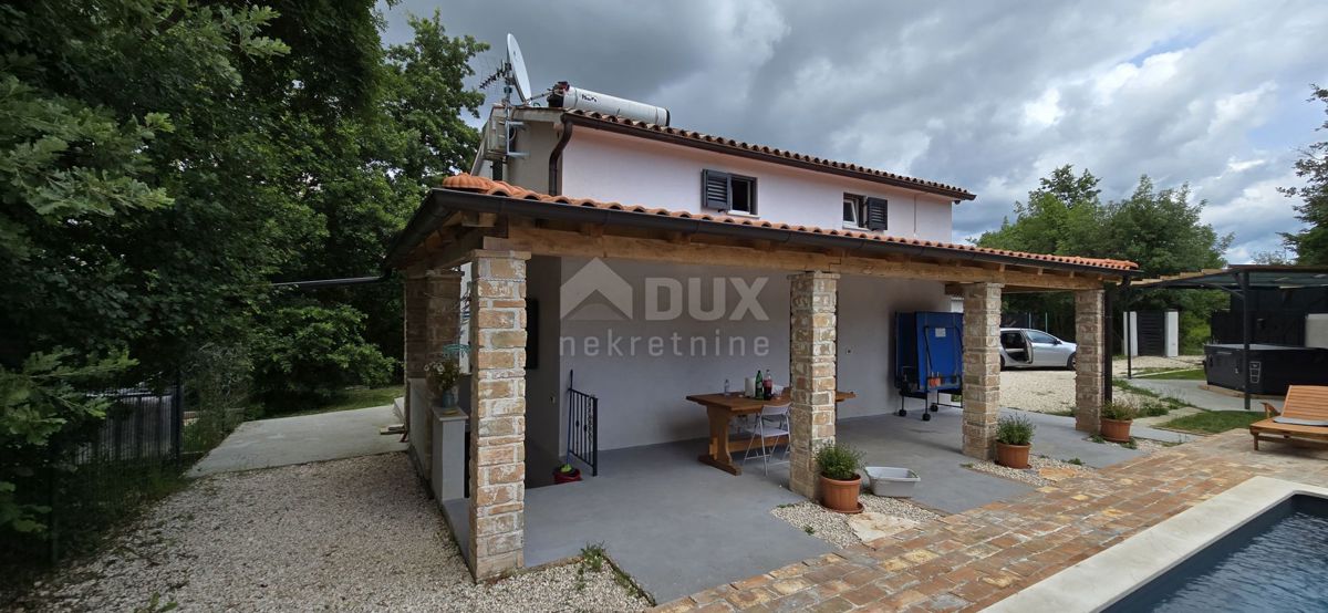 ISTRIA, ŽMINJ - Casa vacanze isolata con piscina e jacuzzi 