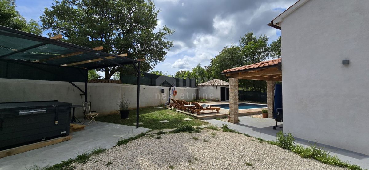 ISTRIA, ŽMINJ - Casa vacanze isolata con piscina e jacuzzi 